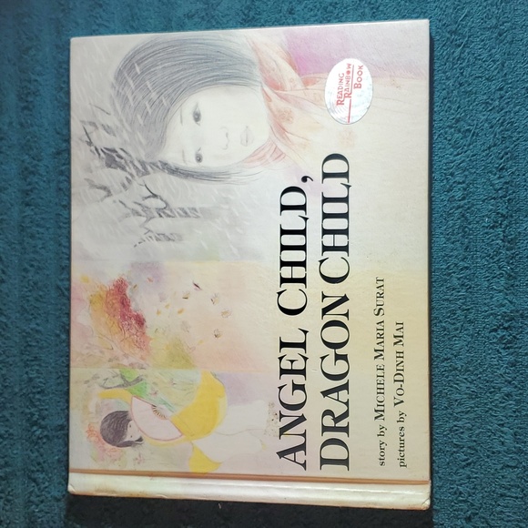 Angel child, dragon child book - Picture 1 of 4